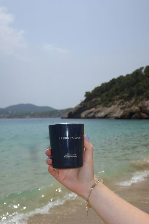 Ocean Noir - Scented Music Candle