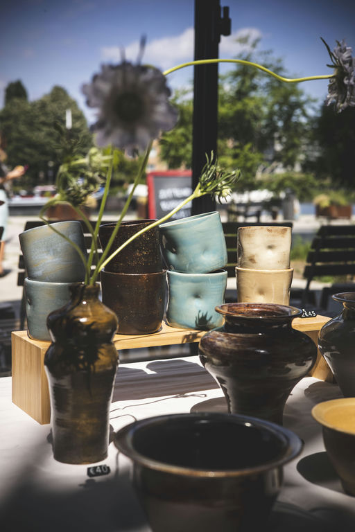 Werk van Bira Ceramics