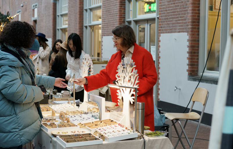 Sfeerimpressie van De Hallen